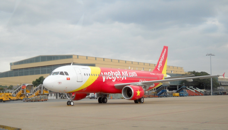 Vietjet tiếp tục công bố có lãi khi khép lại năm tài chính bất chấp ảnh hưởng dịch bệnh tới ngành hàng không. Vietjet tiếp tục công bố có lãi khi khép lại năm tài chính bất chấp ảnh hưởng dịch bệnh tới ngành hàng không.