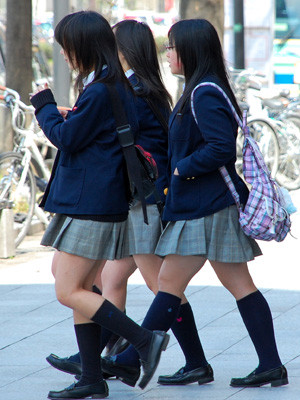 Teen Nhật Bản được cho là thiếu cơ hội giao tế xã hội (ảnh chỉ có tính chất minh họa)