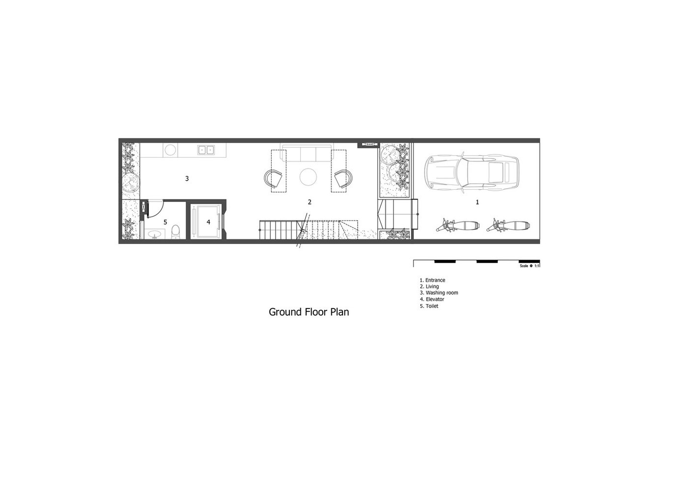 Tại tầng trệt, ở ngoài cùng là khu để xe, không gian này được ngăn cách với không gian sống bằng một bức tường gạch vì nó chứa rất nhiều chất độc hại từ xe cộ. Sâu hơn bên trong là cửa kính để dễ dàng kiểm soát gió và tầm nhìn. Ở giữa là khu vực tiếp khách và khu giặt giũ. Cuối cùng là giếng trời nhỏ để đối lưu không khí và phơi đồ.