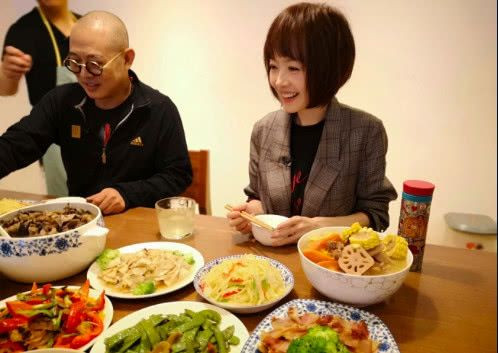 Tái xuất khoẻ mạnh, Lý Liên Kiệt nói gì khi bị so sánh như 80 tuổi? ảnh 4