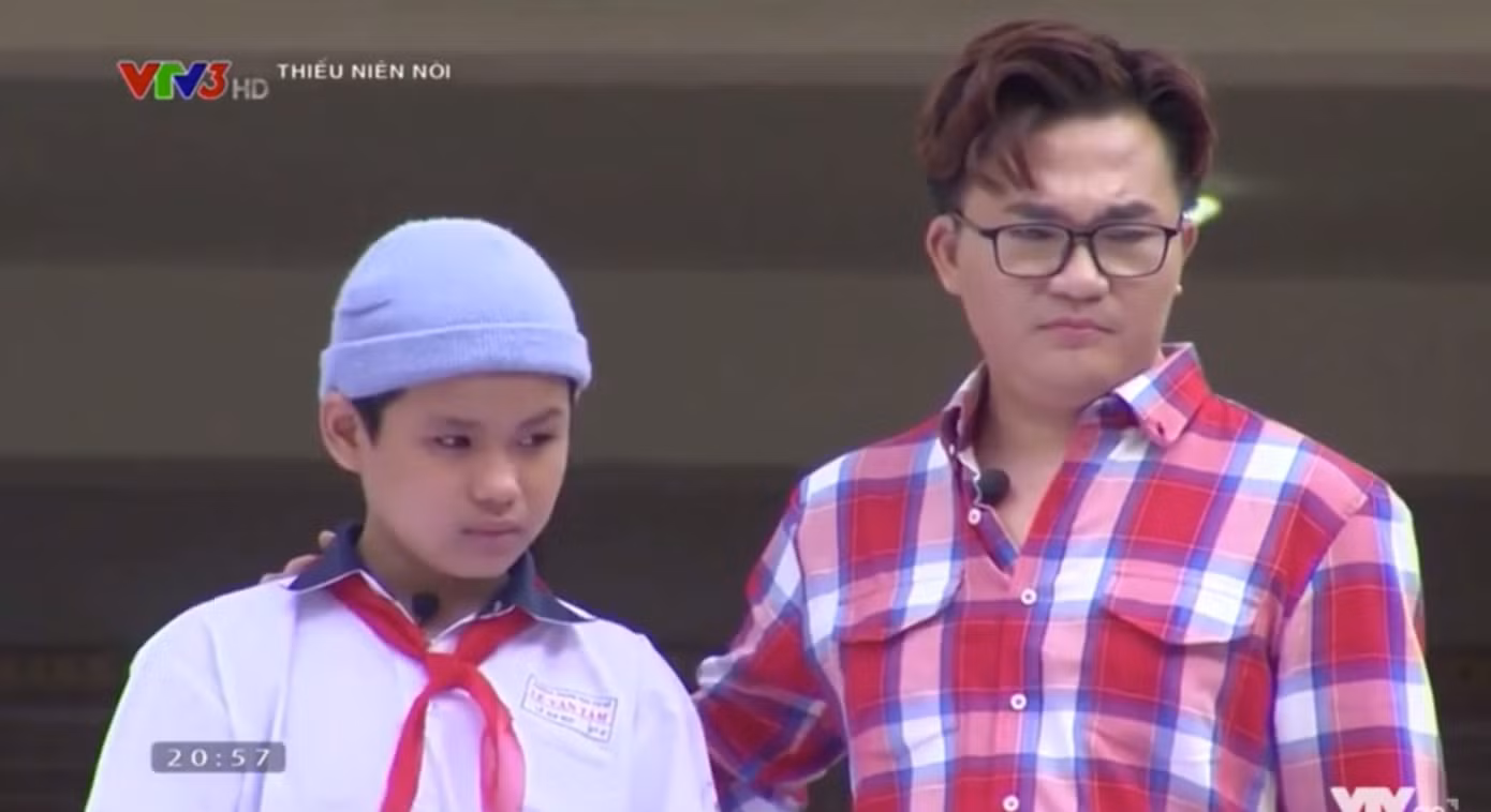 Nam sinh lớp 8 kể về hành trình chống chọi bệnh tật khiến người xem bật khóc ảnh 2