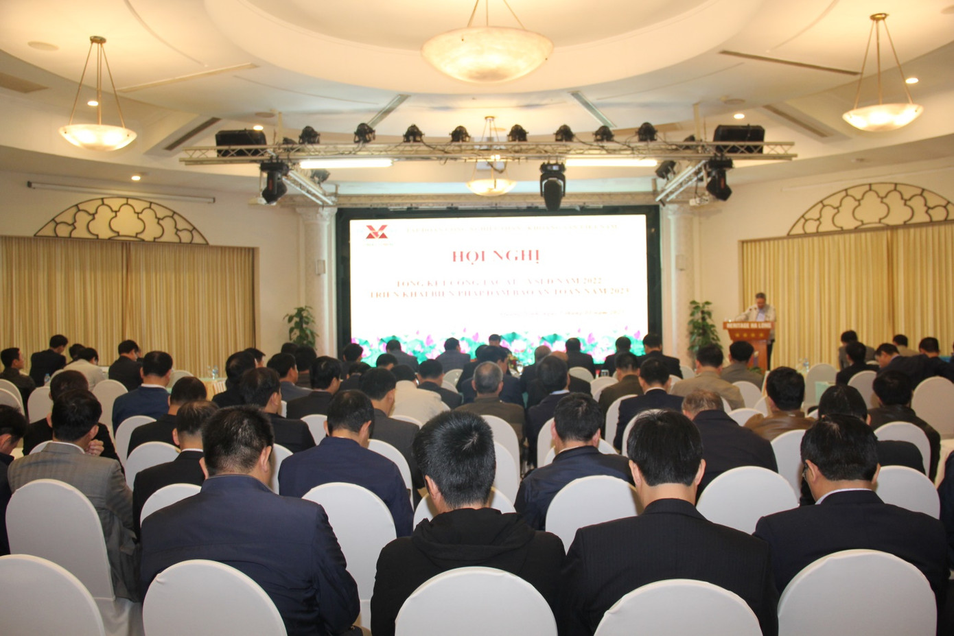 Quang cảnh hội nghị.