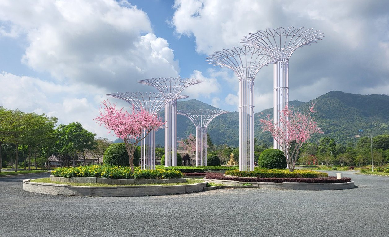 Đài hoa xuân đón Tết ở Cáp treo Núi Cấm