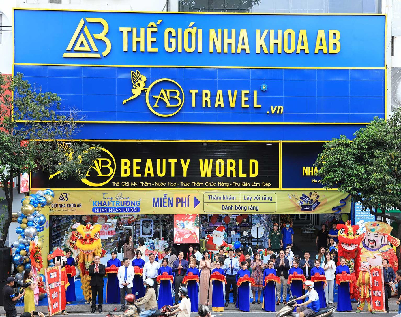 Thế Giới Nha Khoa AB liên tiếp khai trương 4 chi nhánh trong khu vực TP.HCM