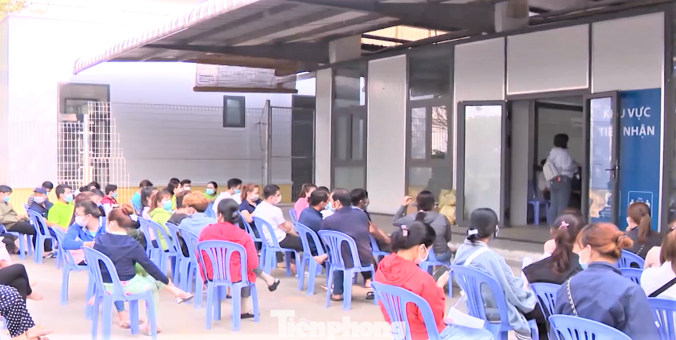 Người lao động ở Bình Dương được tạo điều kiện tiêm vắc xin tại các điểm lưu động và 91 trạm cố định Người lao động ở Bình Dương được tạo điều kiện tiêm vắc xin tại các điểm lưu động và 91 trạm cố định