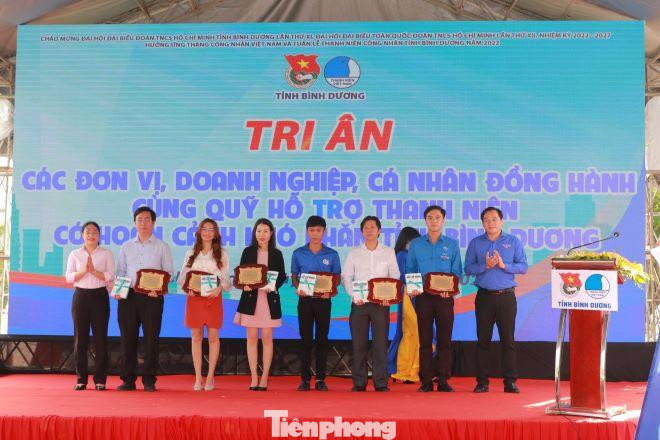 Tri ân doanh nghiệp