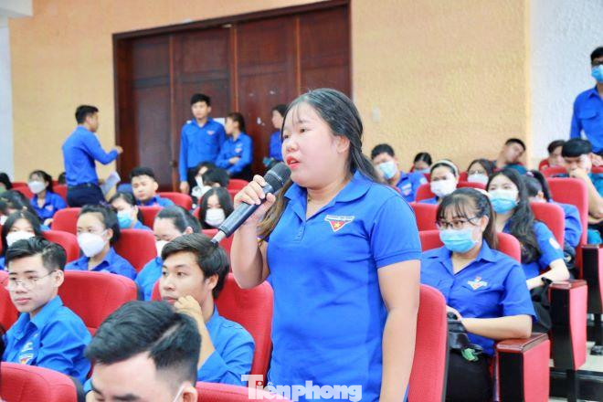 Đoàn viên thanh niên đặt câu hỏi và kiến nghị đến đại biểu HĐND TP Thuận An Đoàn viên thanh niên đặt câu hỏi và kiến nghị đến đại biểu HĐND TP Thuận An