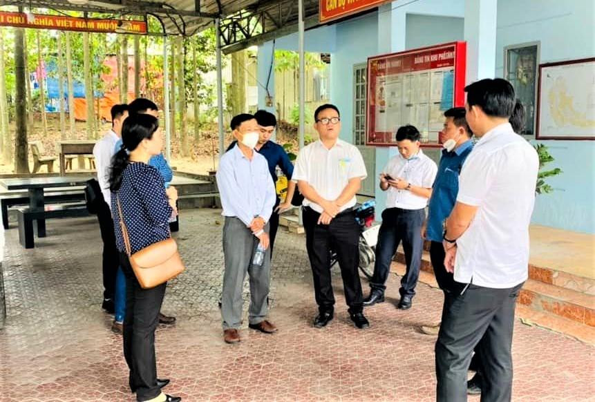 Lãnh đạo Sở Y tế tỉnh Bình Dương đến chỉ đạo các đơn vị sau lễ phát động chiến dịch phòng, chống dịch sốt xuất huyết, tay chân miệng Lãnh đạo Sở Y tế tỉnh Bình Dương đến chỉ đạo các đơn vị sau lễ phát động chiến dịch phòng, chống dịch sốt xuất huyết, tay chân miệng