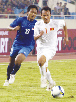 Tuyển Việt Nam sẽ có cuộc chạm trán với U23 Singapore tối nay Ảnh: Phạm Yên