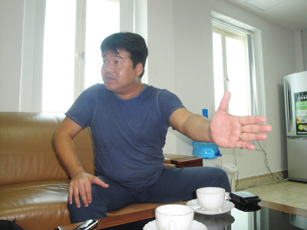 Ông Nguyễn Hoài Giang: 