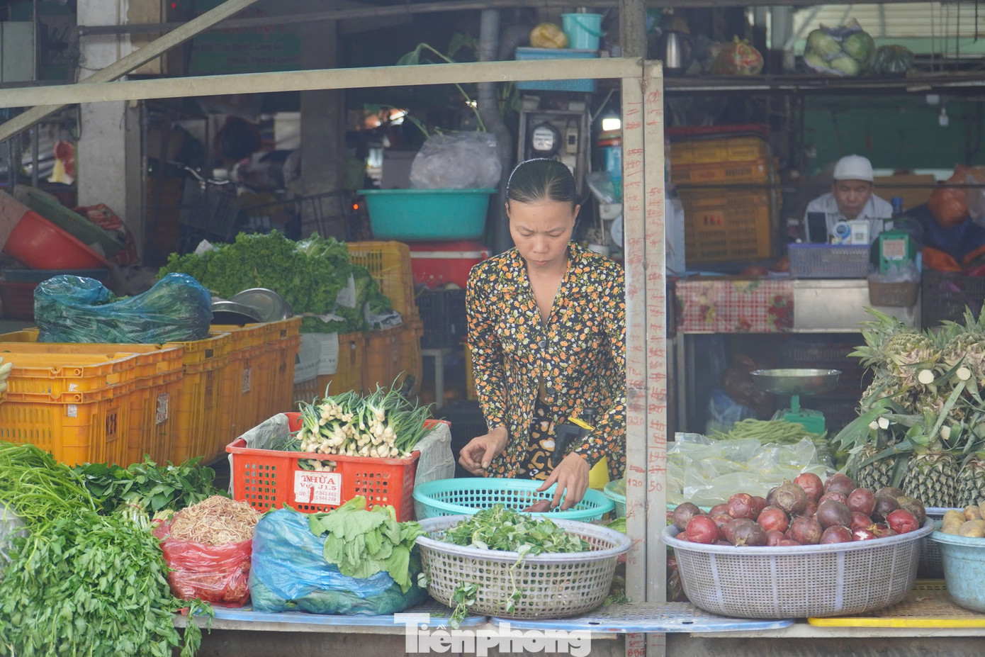 Khách đến chợ giảm sau ngày vía Thần Tài