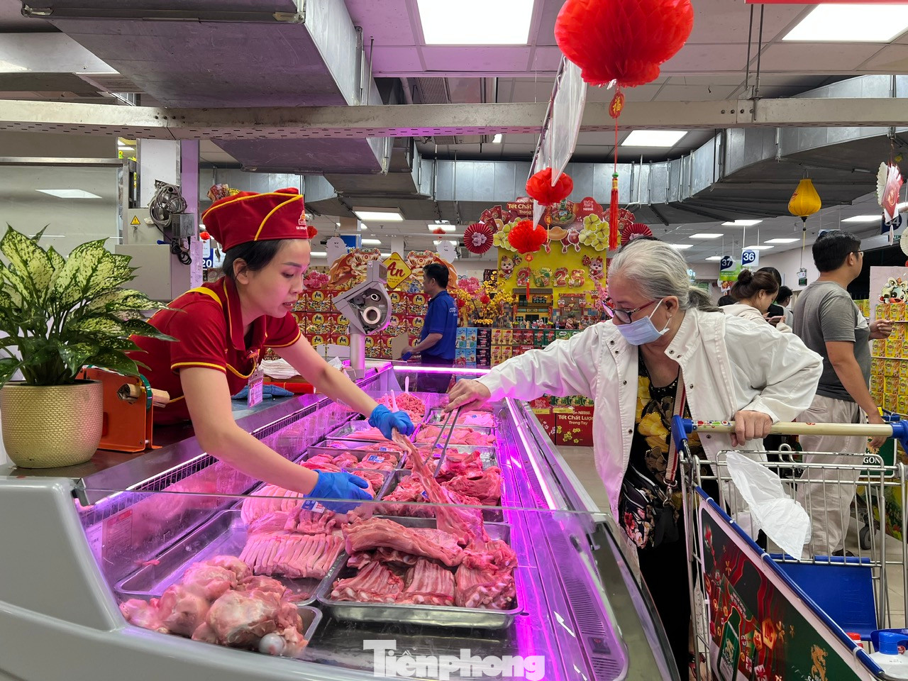 Thịt heo tươi ngon, chất lượng luôn có sẵn hàng để đáp ứng nhu cầu tăng cao dịp Tết Thịt heo tươi ngon, chất lượng luôn có sẵn hàng để đáp ứng nhu cầu tăng cao dịp Tết