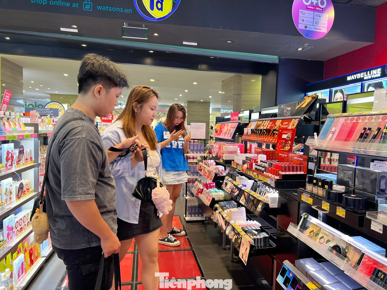 Mỹ phẩm được nhiều bạn trẻ lựa chọn làm quà tặng dịp 8/3