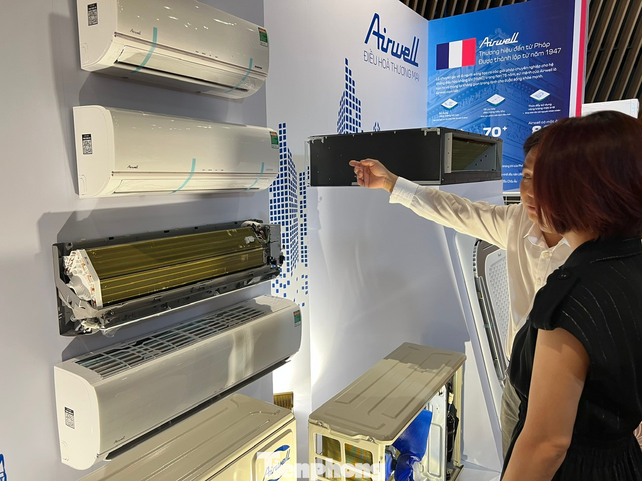 Máy lạnh đắt hàng mùa nắng nóng Máy lạnh đắt hàng mùa nắng nóng