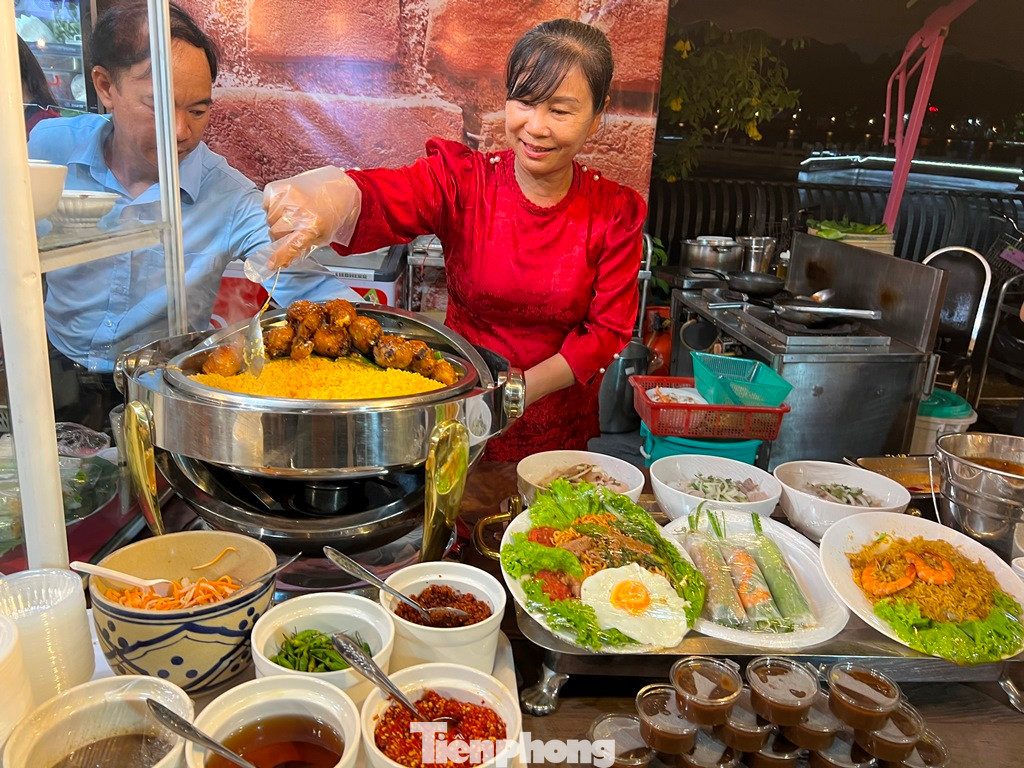 Ông Hoàng Văn Bá, Tổng giám đốc Công ty Dịch vụ Du lịch Phú Thọ cho biết: "Lễ hội là cầu nối để du khách trong và ngoài nước hiểu và yêu hơn văn hóa ẩm thực phương Nam, đồng thời tạo không gian giao lưu và kết nối với các doanh nghiệp trong ngành du lịch".