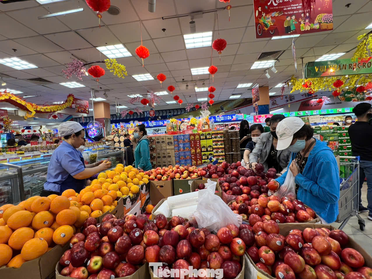 Trái cây nhập khẩu có nguồn gốc từ Mỹ, Pháp, New Zealand, Hàn Quốc... với giá rẻ bất ngờ Trái cây nhập khẩu có nguồn gốc từ Mỹ, Pháp, New Zealand, Hàn Quốc... với giá rẻ bất ngờ