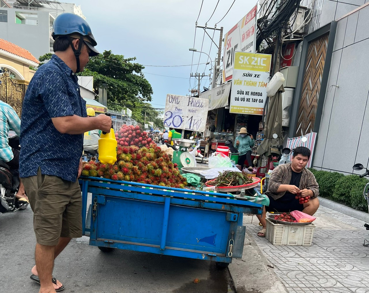 Tuy giá rẻ nhưng đều là quả tươi mới, không phải hàng dạt hay hư, héo...