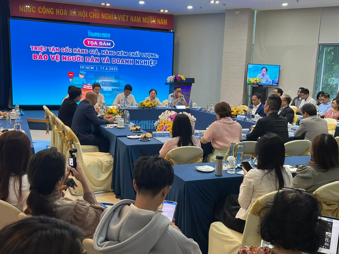 Toàn cảnh tọa đàm Toàn cảnh tọa đàm