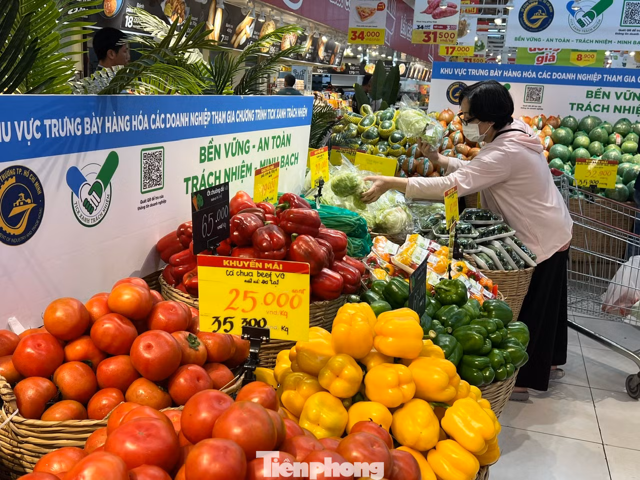 Những đơn vị cung cấp thực phẩm tham gia chương trình "tick xanh trách nhiệm" có cơ hội rộng cửa vào nhiều hệ thống bán lẻ hiện đại