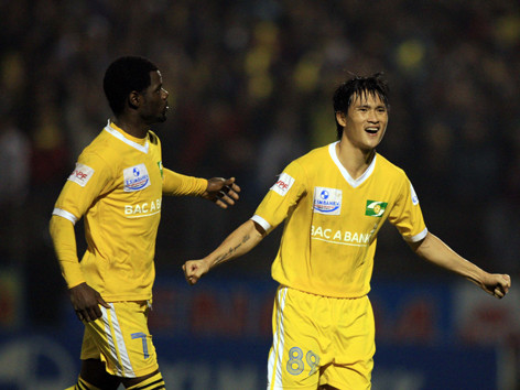 Công Vinh sẽ là trụ cột cho SLNA mùa tới khi một loạt ngôi sao chia tay SLNA cuối mùa giải vừa qua. ảnh: VSI