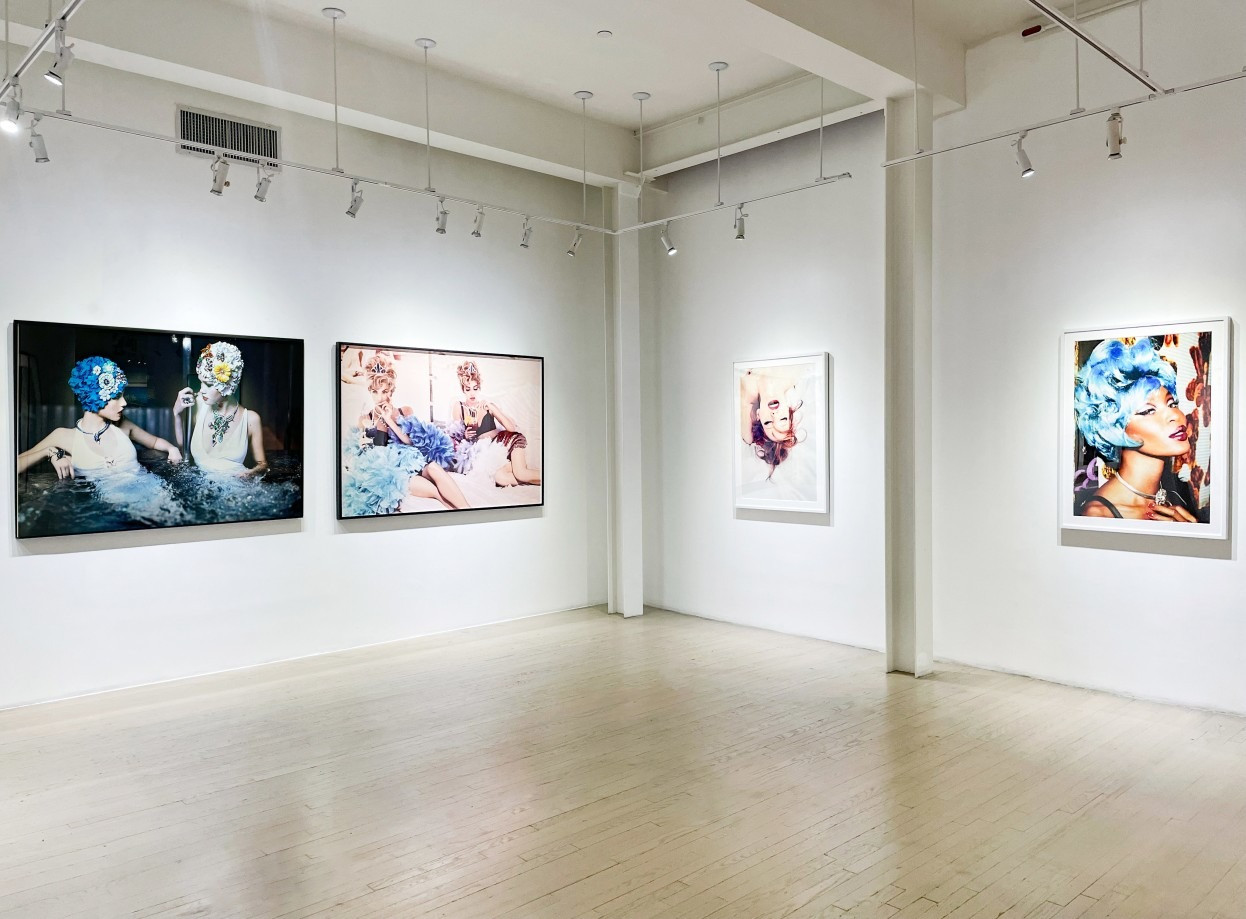 Bên trong triển lãm của Ellen von Unwerth. Bên trong triển lãm của Ellen von Unwerth.