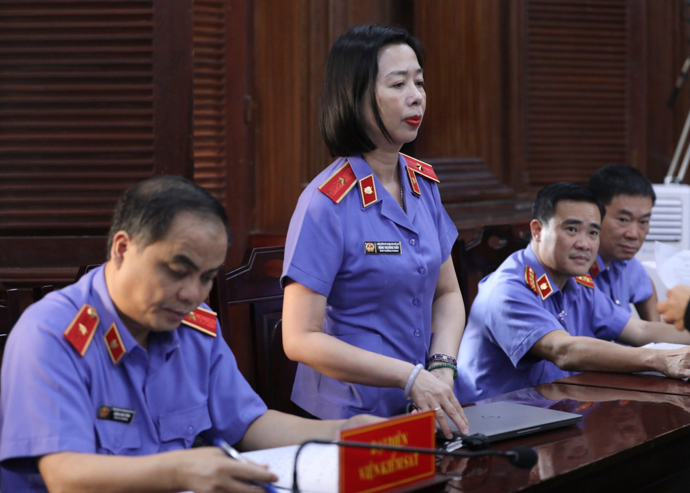 Đại diện Viện Kiểm sát tại phiên tòa. Ảnh: Duy Anh.