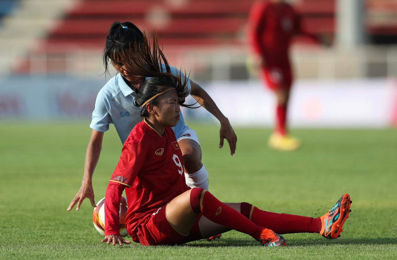 Huỳnh Như sớm được HLV Tetsuro và BHL đội tuyển bóng đá nữ Myanmar xác định là mối nguy hiểm bên phía Việt Nam. Cô được các cầu thủ Myanmar "chăm sóc" rất kỹ lưỡng. Huỳnh Như sớm được HLV Tetsuro và BHL đội tuyển bóng đá nữ Myanmar xác định là mối nguy hiểm bên phía Việt Nam. Cô được các cầu thủ Myanmar "chăm sóc" rất kỹ lưỡng.