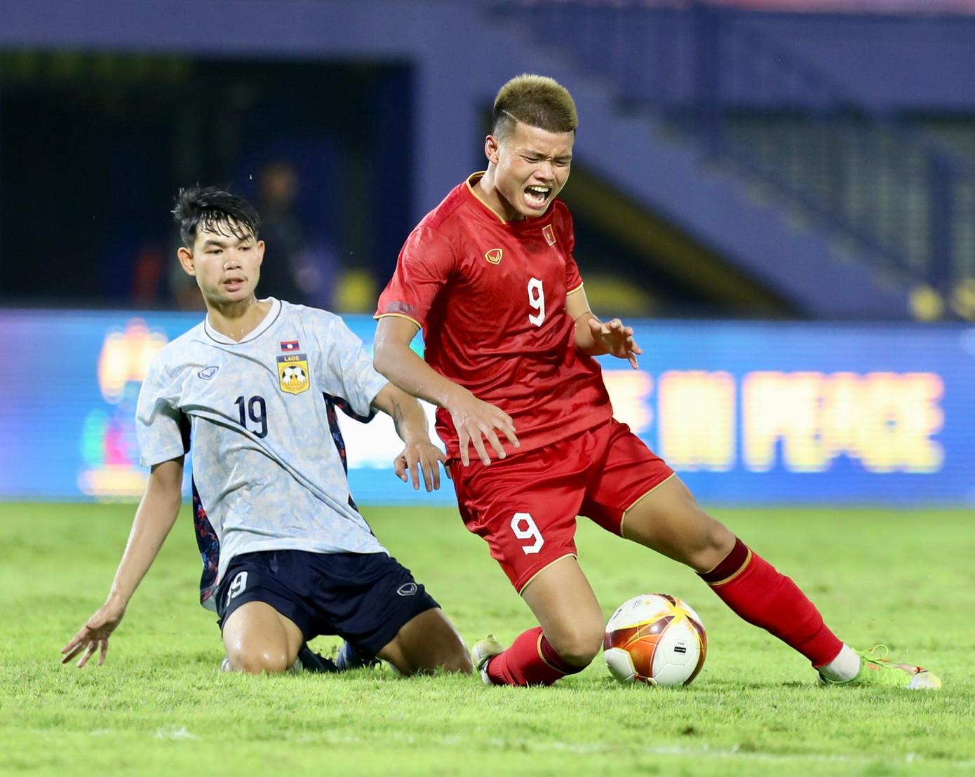 U22 Việt Nam cần cải thiện lối chơi nếu muốn tiến xa ở SEA Games 32 (ảnh Hữu Phạm)