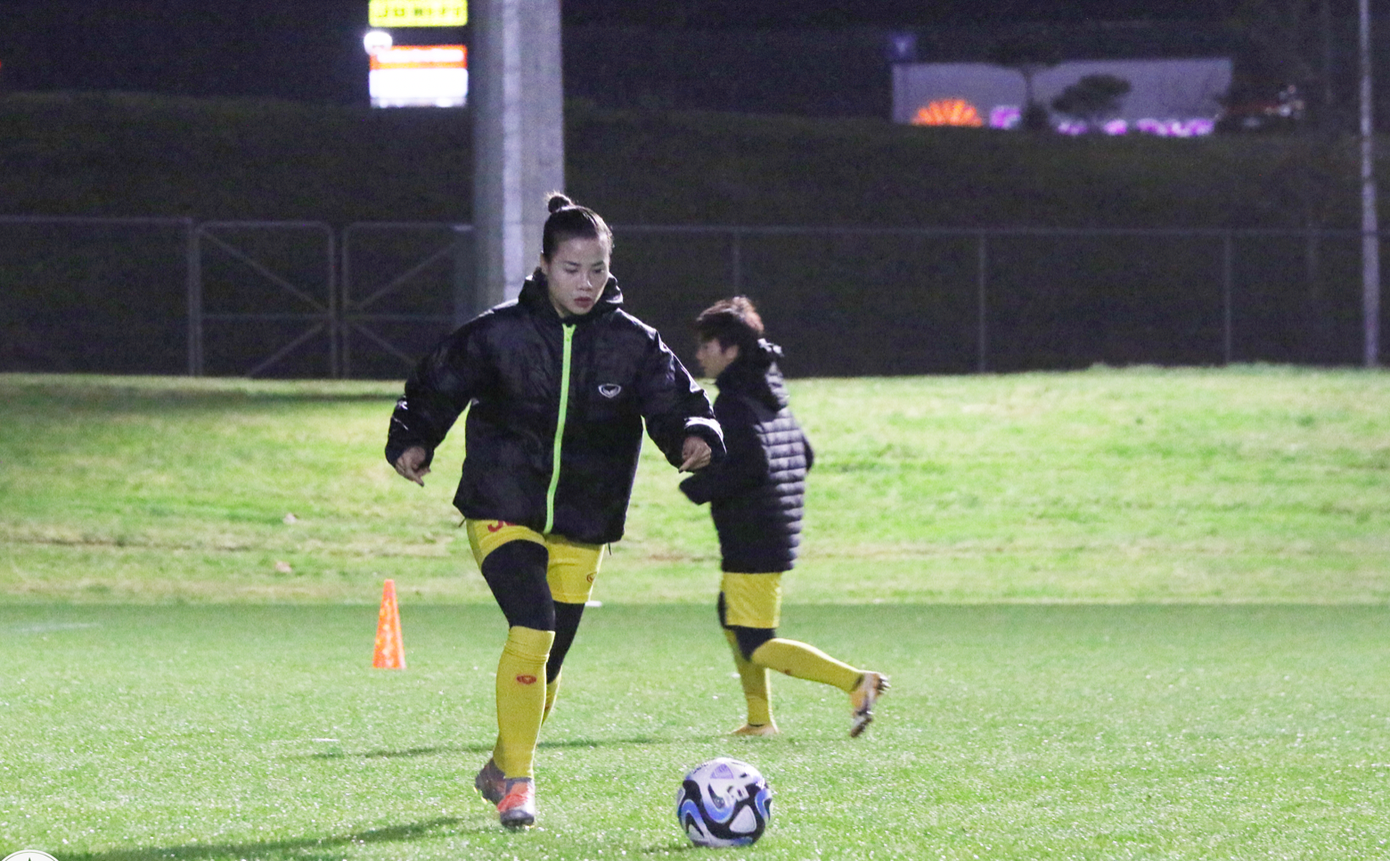 Đội tuyển nữ Việt Nam nỗ lực chuẩn bị cho trận ra quân ở VCK World Cup 2023 (ảnh Anh Thư)