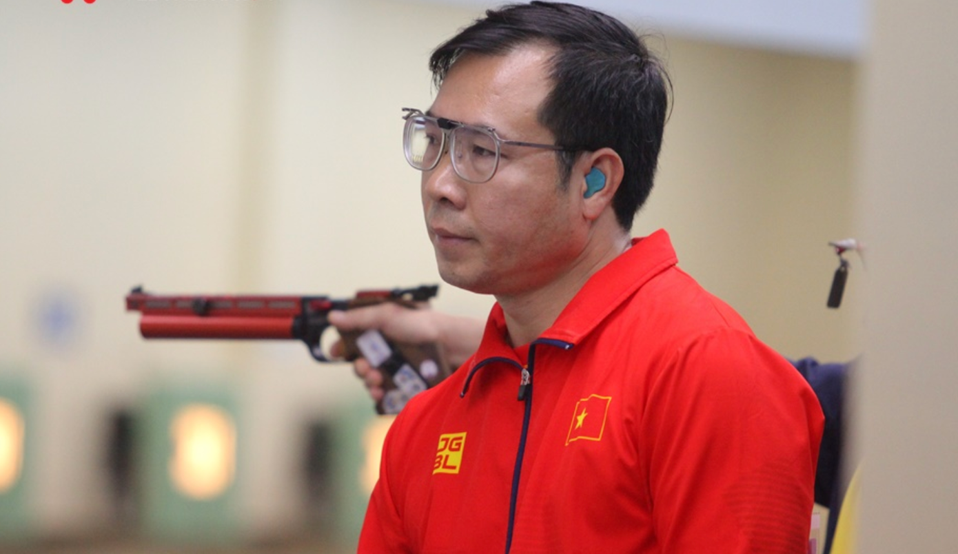 Xạ thủ Hoàng Xuân Vinh cho rằng bắn súng cần được đầu tư tốt hơn cho các mục tiêu lớn. Ảnh Linh Hoàng Xạ thủ Hoàng Xuân Vinh cho rằng bắn súng cần được đầu tư tốt hơn cho các mục tiêu lớn. Ảnh Linh Hoàng
