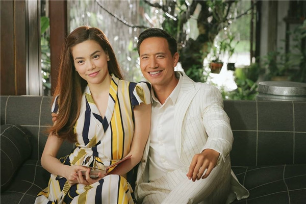 Hồ Ngọc Hà bật mí chuyện tình ngọt ngào với Kim Lý ảnh 2