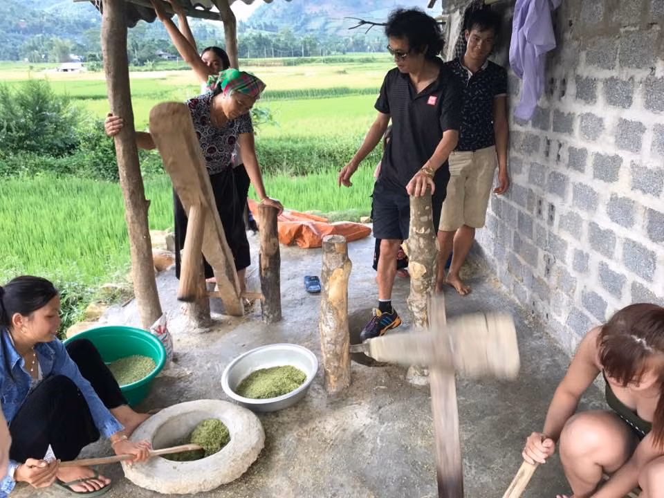 Đặc sản của đất và người Yên Bái Ai lên Tú Lệ thưởng cốm thơm ảnh 3