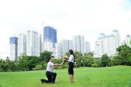 Cô sinh viên xinh như búp bê và mối tình bí mật với người thầy ảnh 2