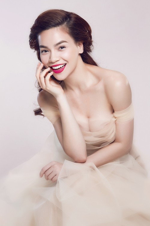 Hành trình Hà Hồ trở thành ‘Nữ hoàng giải trí’ của Vbiz ảnh 4