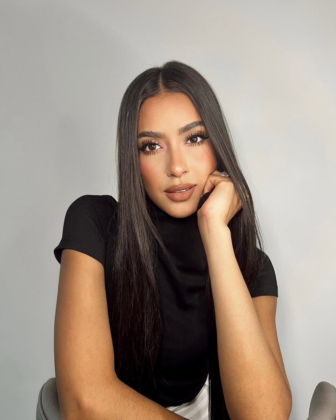 Daris Isaguirre là thí sinh mới nhất của Hoa hậu Siêu quốc gia 2025. Hiện đã có khoảng 20 thí sinh xác nhận tham dự cuộc thi.