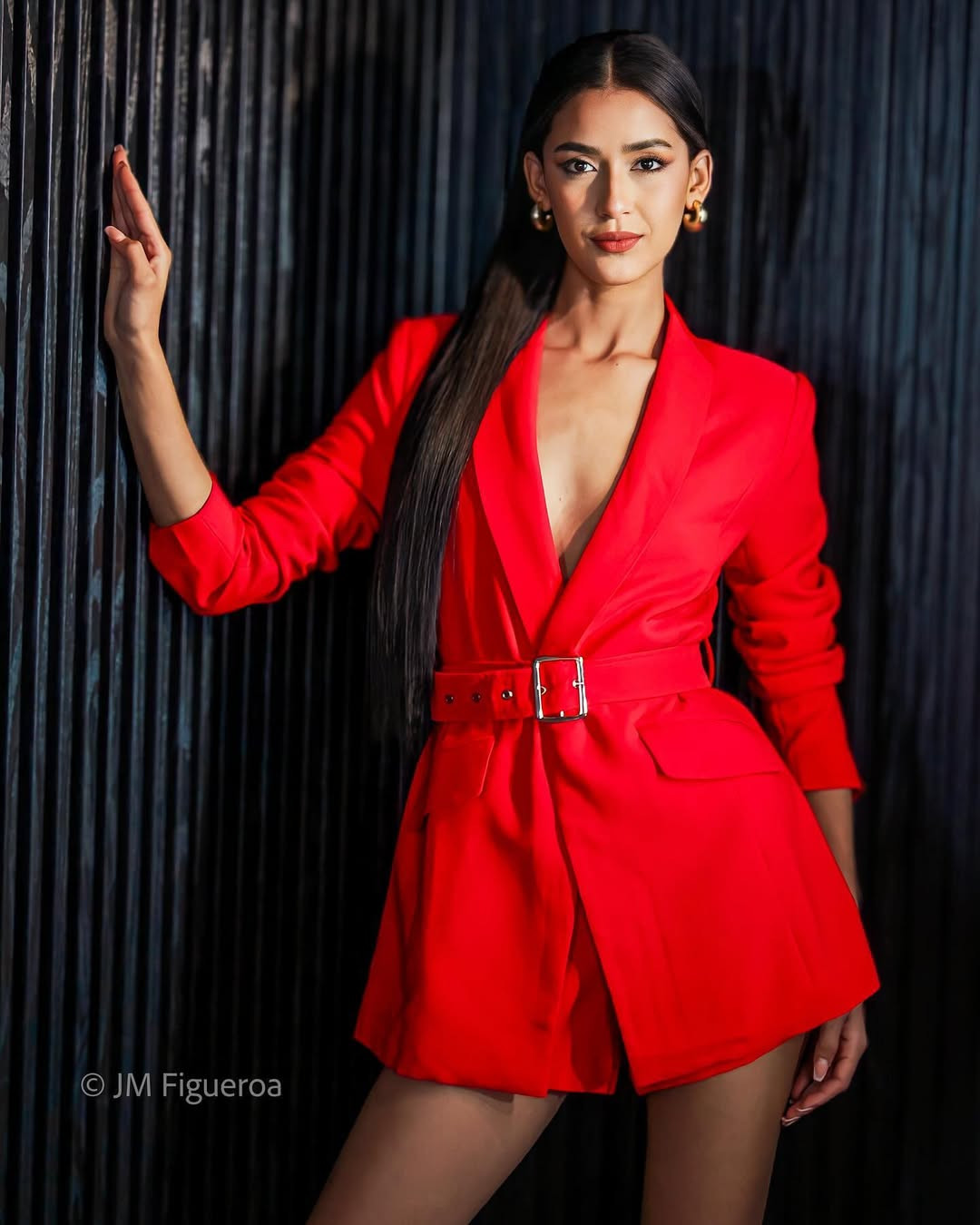 Daris Isaguirre đã tốt nghiệp ngành Truyền thông và Quảng cáo.