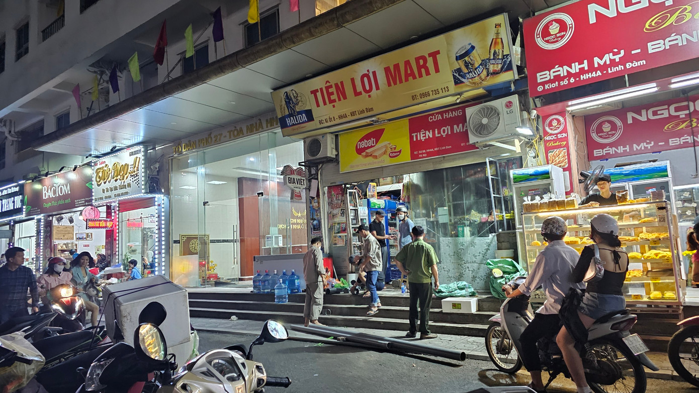 Do khu vực xảy ra cháy tại cửa hàng tiện lợi dưới tầng 1 nên khi phát hiện đám cháy, người dân đã hô hào nhau dập lửa, và đám cháy được dập tắt ngay sau đó.