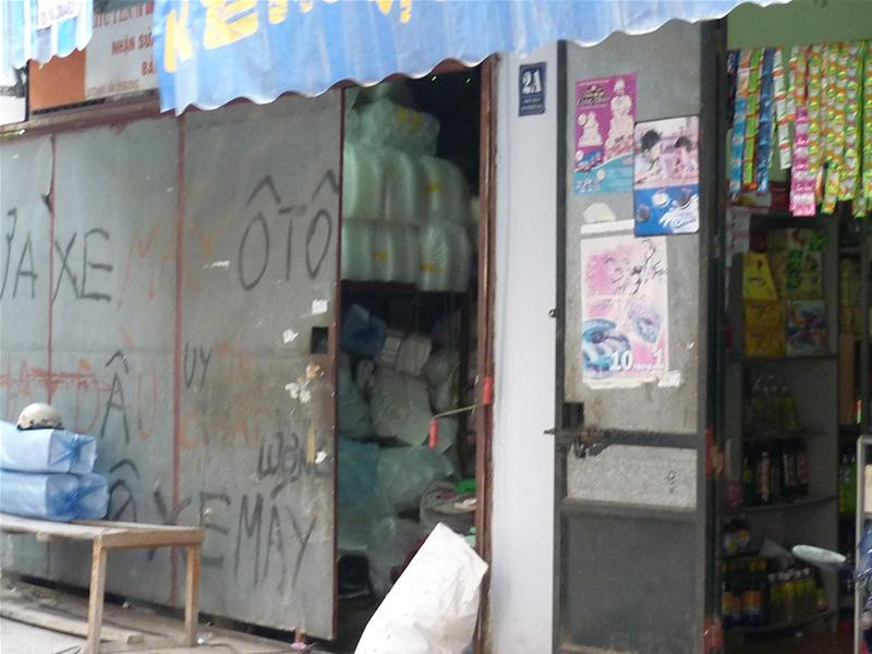 Một kho chứa hộp xốp ở Khương Đình, quận Thanh Xuân. Ảnh:HT