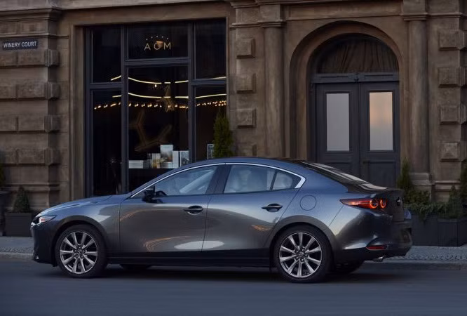 Mazda 3 thế hệ mới chính thức ra mắt với động cơ SkyActiv-X ảnh 3