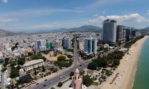 Khách hàng đua nhau bán tháo căn hộ condotel ảnh 2 Khách hàng đua nhau bán tháo căn hộ condotel ảnh 2