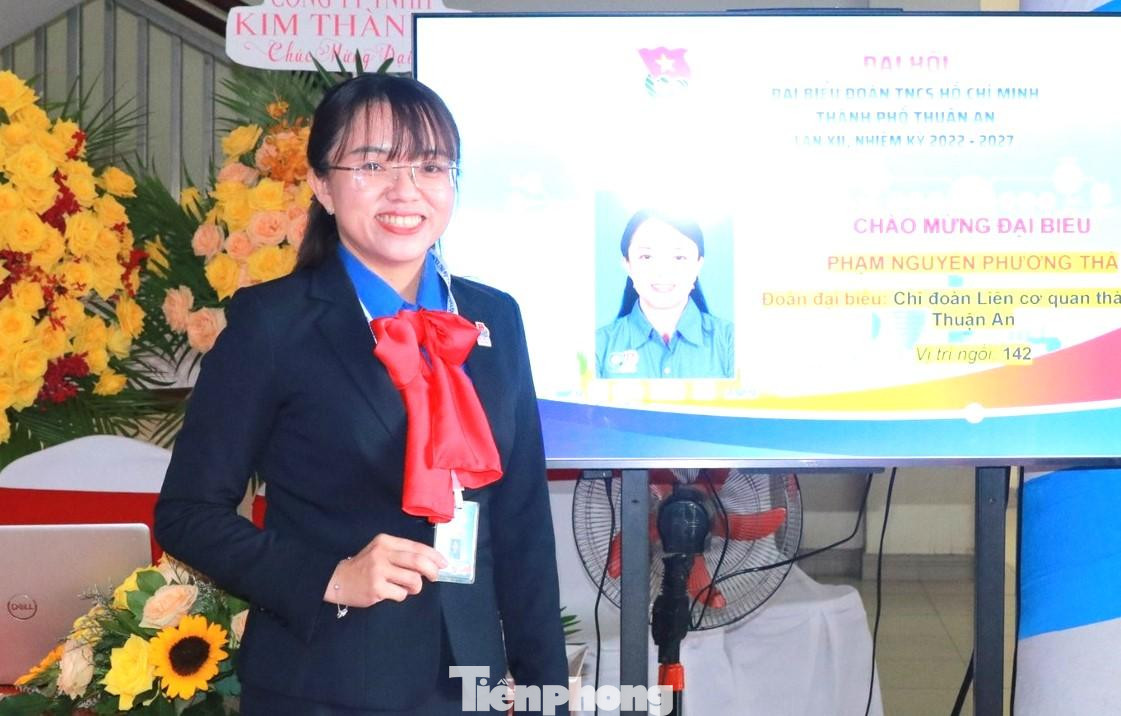 Chị Phạm Nguyễn Phương Thà giữ chức Bí thư Thành Đoàn Thuận An nhiệm kỳ 2022-2027 Chị Phạm Nguyễn Phương Thà giữ chức Bí thư Thành Đoàn Thuận An nhiệm kỳ 2022-2027