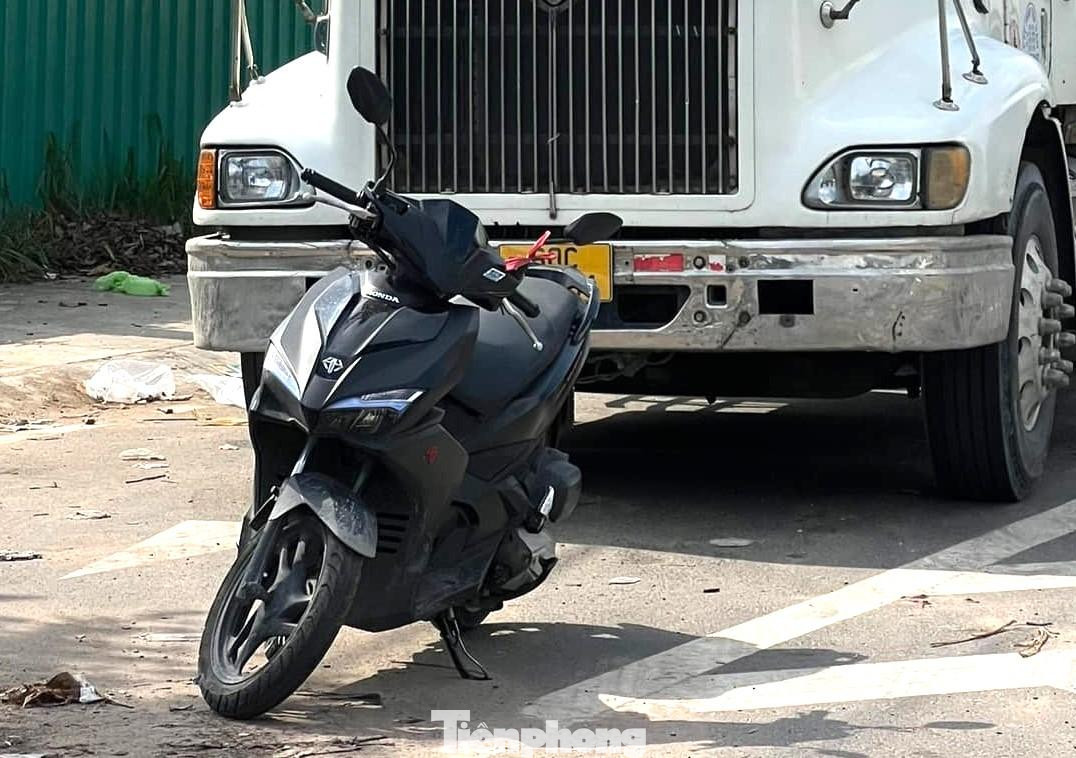 Chiếc xe máy được cho là của nam thanh niên