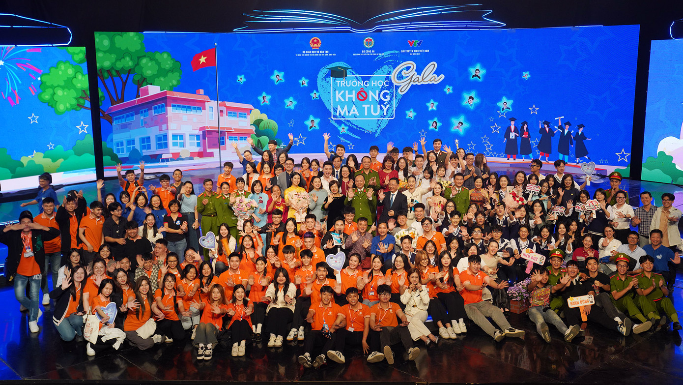 Cuộc thi "Trường học không ma túy" thu hút đông đảo học sinh, sinh viên tham gia. Cuộc thi "Trường học không ma túy" thu hút đông đảo học sinh, sinh viên tham gia.