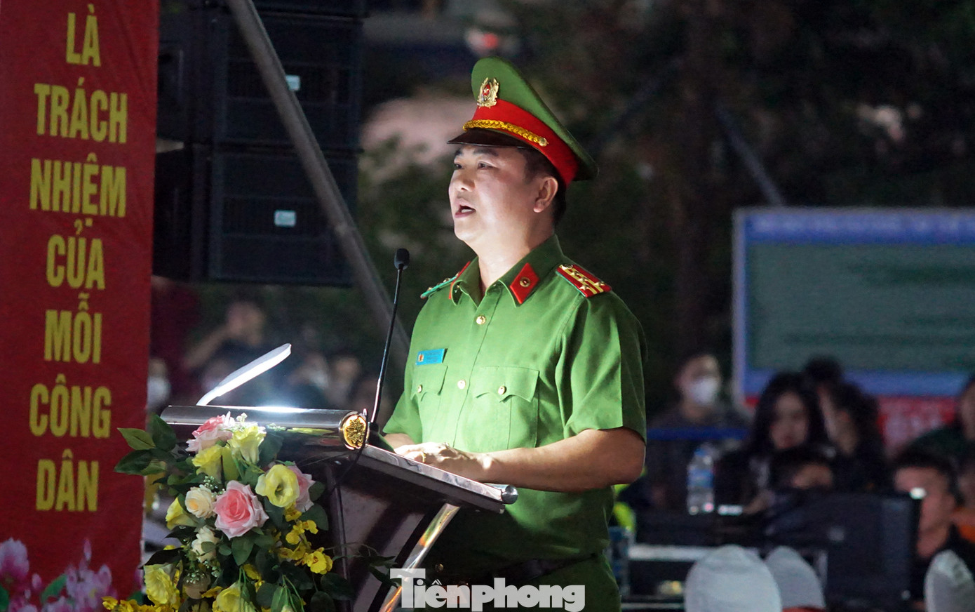 Đại tá Dương Đức Hải, Phó Giám đốc Công an TP Hà Nội thông tin, việc diễn tập được thực hiện vào buổi tối để tạo điều kiện cho cư dân tại đây tham gia, tiếp thu kỹ năng về chữa cháy và thoát nạn. Bên cạnh đó là nhằm tuyên truyền, nâng cao nhận thức, trách nhiệm của người đứng đầu cơ sở, người lao động và nhân dân trong chấp hành các quy định pháp luật về PCCC&amp;CNCH. "Trong buổi diễn tập có sử dụng nhiều trang thiết bị hiện đại, phù hợp với sự phát triển của các loại hình nhà ở và theo kịp công tác PCCC&amp;CNCH trong tình hình mới" - đại tá Hải nhấn mạnh.