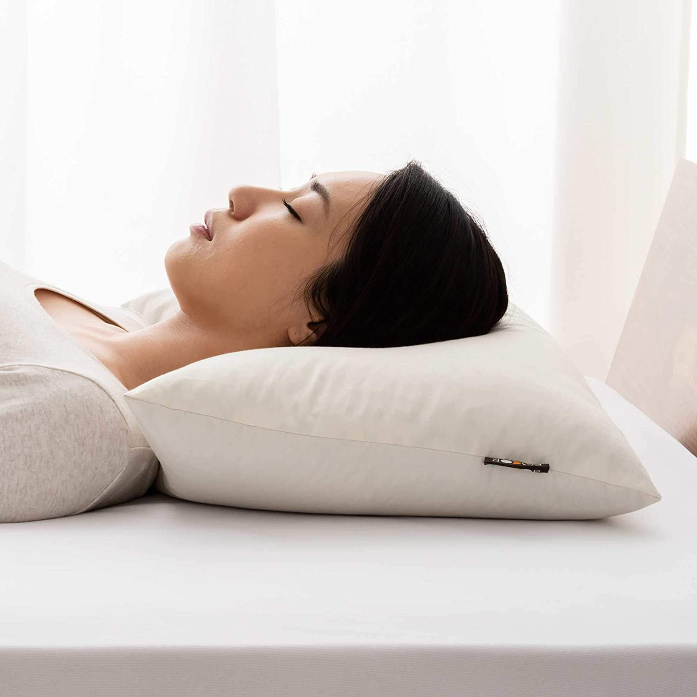 Đừng quên chăm sóc giấc ngủ chất lượng mỗi ngày. Đừng quên chăm sóc giấc ngủ chất lượng mỗi ngày.