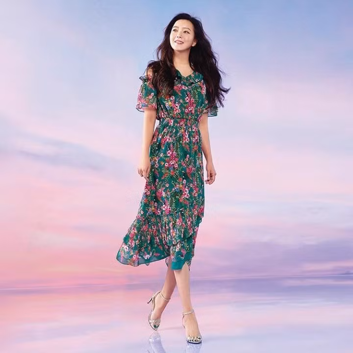 'Đệ nhất mỹ nhân xứ Hàn' Kim Hee Sun trẻ đẹp khó đoán tuổi ảnh 17
