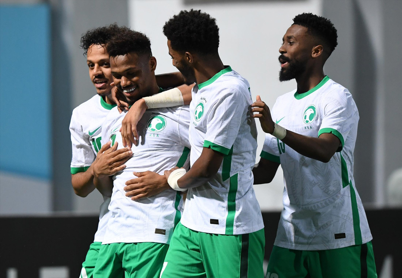 Các cầu thủ U23 Saudi Arabia đã mạnh lại được tiếp thêm lực lượng khi đối đầu U23 Việt Nam ở tứ kết