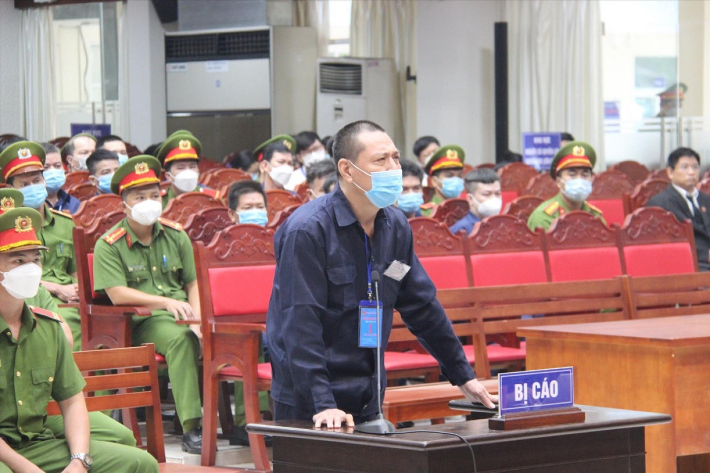 Bị cáo Đào Ngọc Viễn tại phiên tòa. Ảnh: Mạnh Thắng Bị cáo Đào Ngọc Viễn tại phiên tòa. Ảnh: Mạnh Thắng