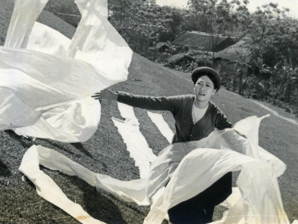 NSND Như Quỳnh vai cô Nết trong phim “Đến hẹn lại lên”