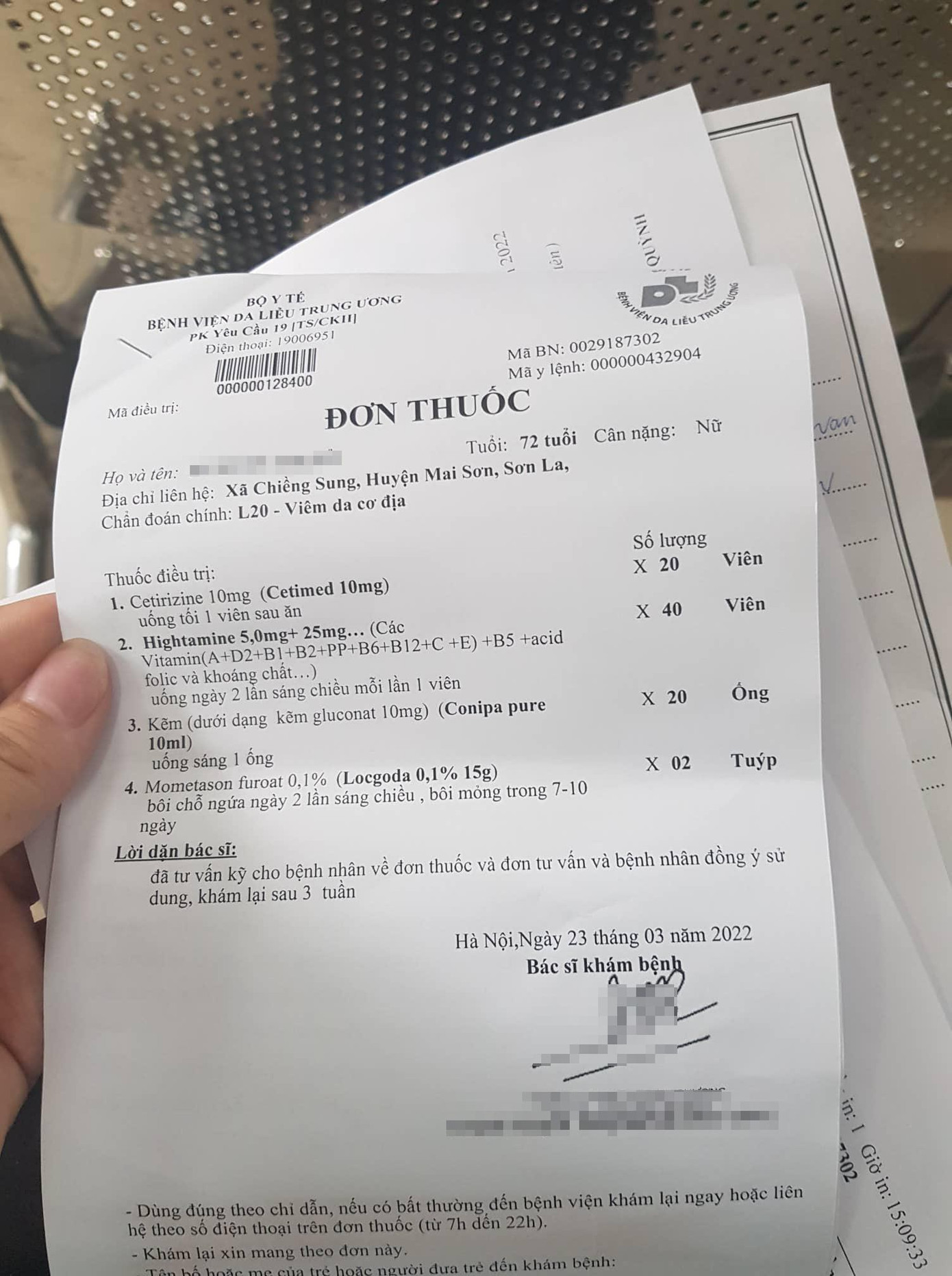 Đơn thuốc kèm phiếu tư vấn của bệnh nhân N.T.S tại BV Da liễu TW